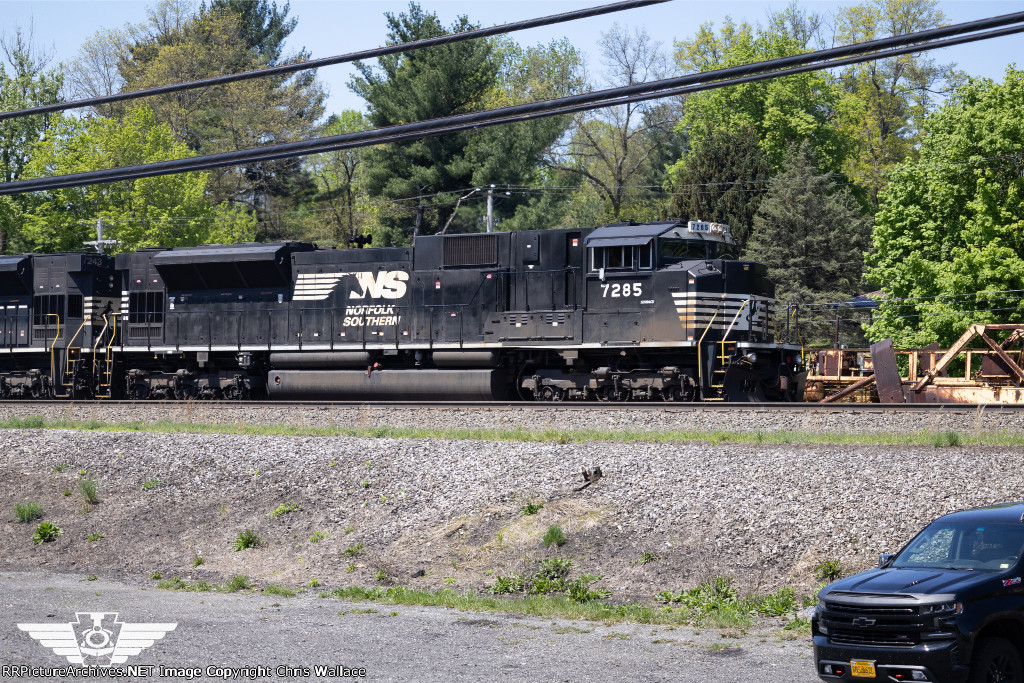 NS 7285